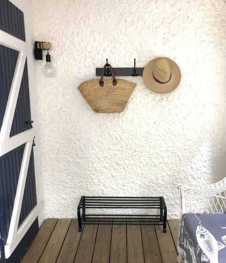 Casa de Férias Charmante Maison Entre Marche Et Tourelles *